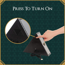 Load image into Gallery viewer, Paladone The Legend of Zelda Triforce Night Light